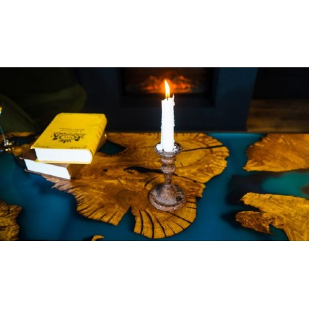 Журнальный столик из дерева и эпоксидной смолы А-19